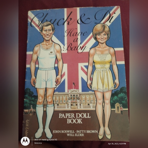 Chuck & Do have a baby paper doll book - Picture 5 of 11